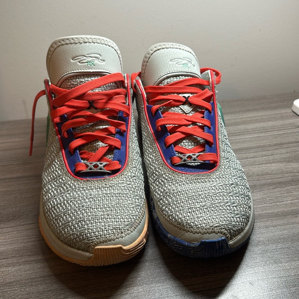 Lebron XXGS 7 youth